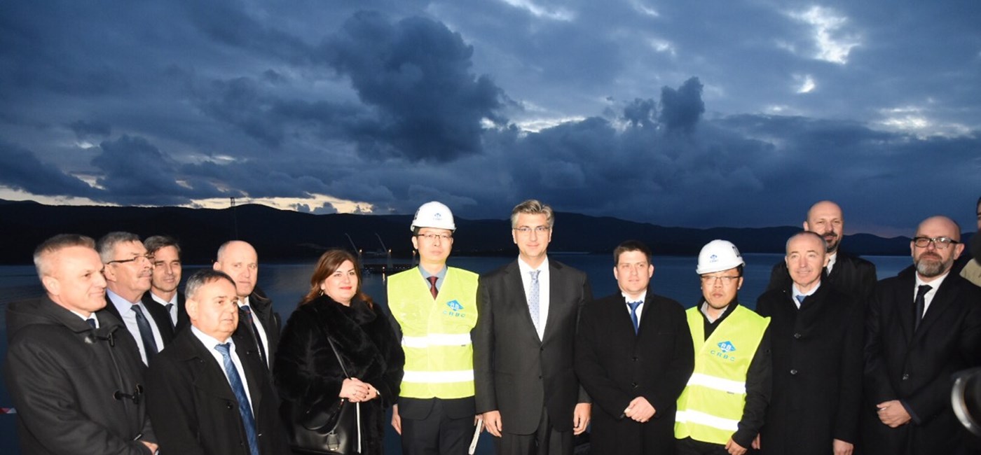 Plenković zadovoljan dinamikom radova na Pelješkom mostu: Konačno se ostvaruje strateški cilj povezivanja juga Hrvatske